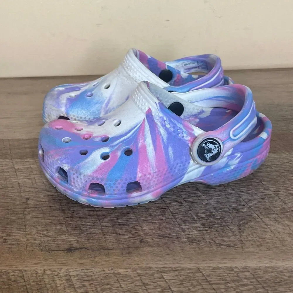Toddler girls crocs size 7